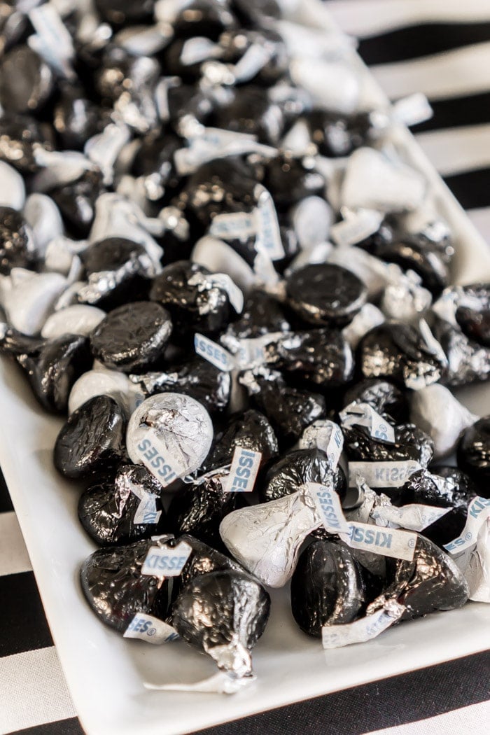 Black and white Hersey kisses in a plate 