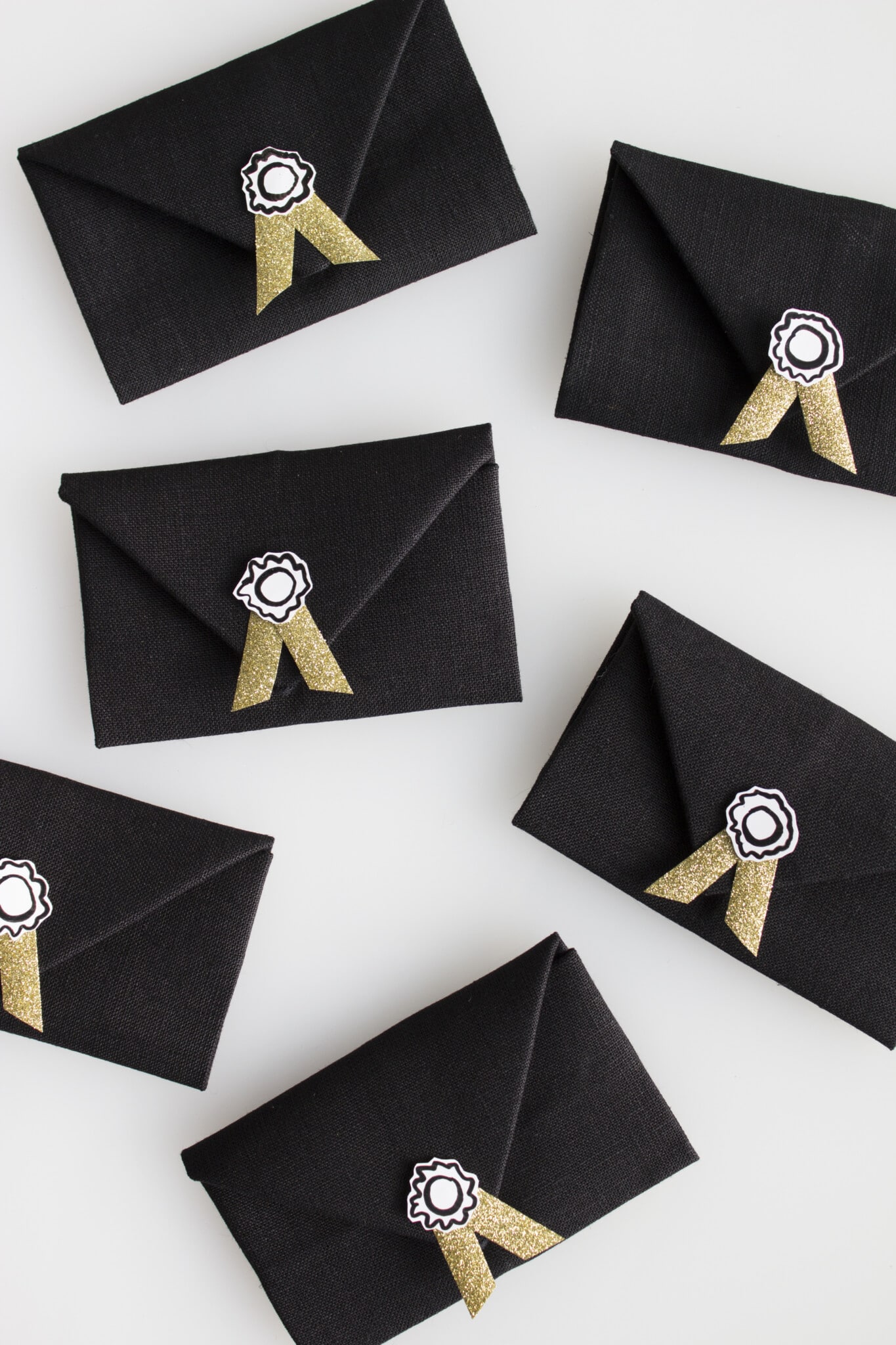 Envelope napkins make great Oscar party ideas