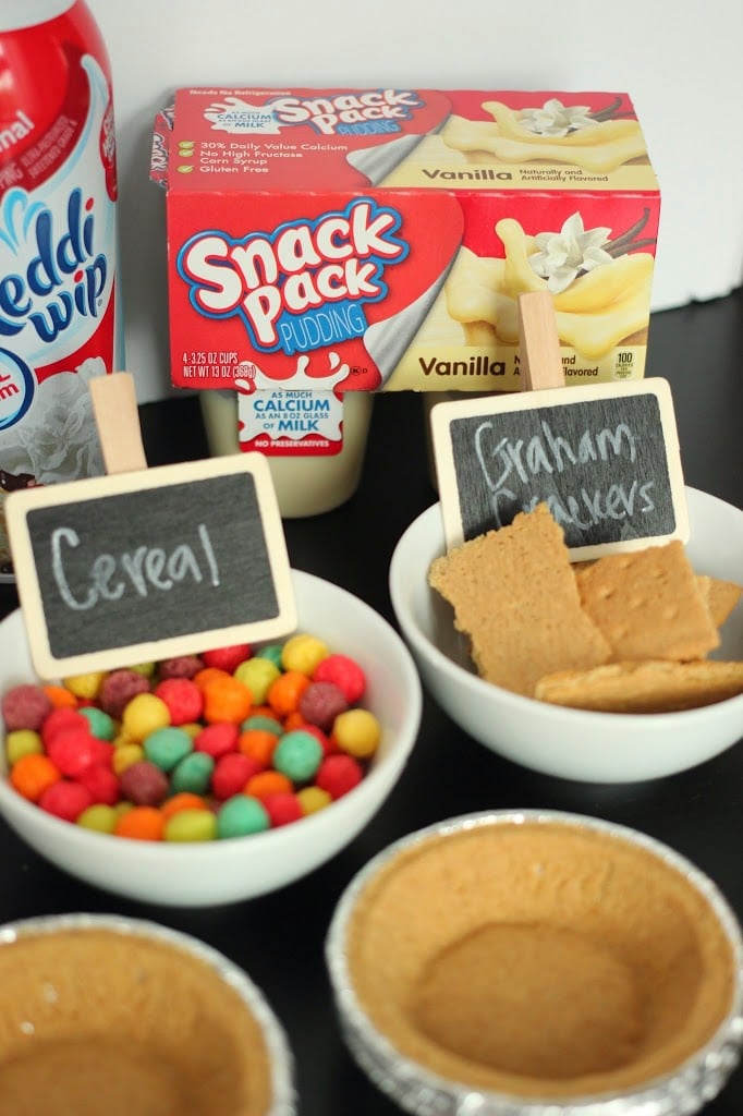 Make your own mini pie bar idea using Snack Pack pudding cups from playpartyplan.com