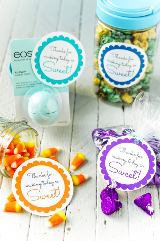 Simple baby shower party favors you can make at home