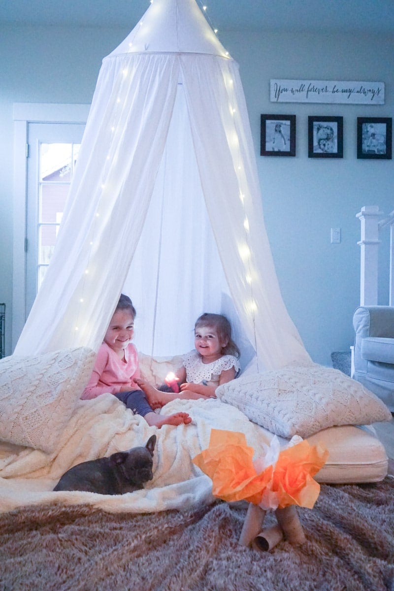 10 Indoor Camping Ideas to Do at Home - Play Party Plan