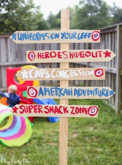 Superhero party sign idea from playpartyplan.com #HeroesEatMMs #shop