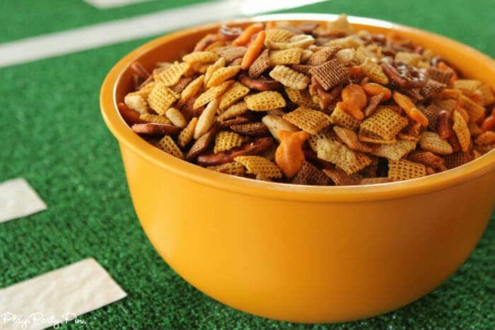 Everything you need to throw a super Super Bowl party including Super Bowl party games, football food ideas, and more!