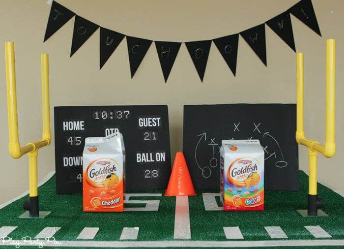 Everything you need to throw a super Super Bowl party including Super Bowl party games, football food ideas, and more!