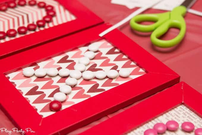 This Valentine's Day word art is such a cute Valentine's day craft idea, and I love the Craft Your Heart Out Valentine's Day party ideas from www.playpartyplan.com