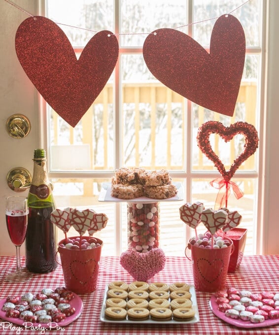Valentine's Day party ideas using Valentine's Day M&M's
