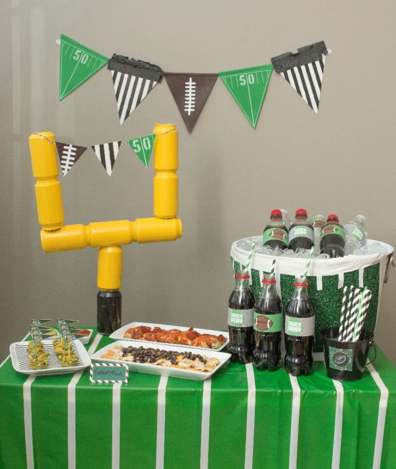 Awesome football party ideas including fun Super Bowl party games, football party food ideas, and more from www.playpartyplan.com