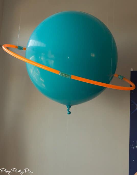 Turn balloons and hula hoops into perfect planets for an outer space party