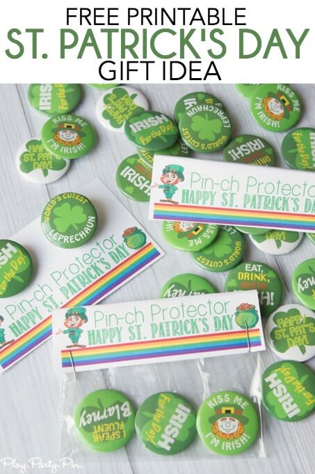 Give your friends and family green St. Patrick's Day pins with these free pirintable "pinch protector" gift tags for the perfect St. Patrick's Day gift idea!