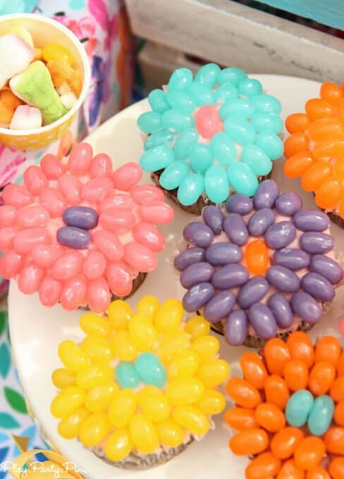 Love this it's a spring thing party with tons of spring dessert ideas, spring party games, and cute spring printables