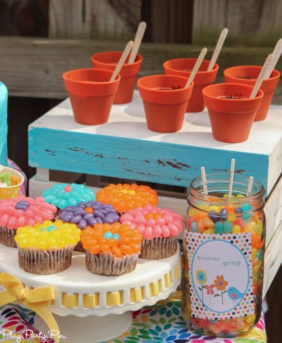 Love this it's a spring thing party with tons of spring dessert ideas, spring party games, and cute spring printables