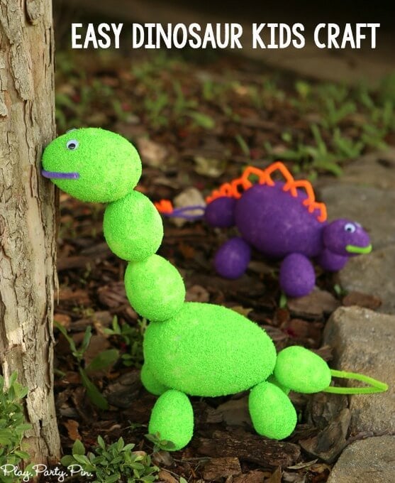 These foam dinosaurs would make an awesome dinosaur kids craft, perfect for a dinosaur birthday party idea, letter D activities, or someone who just loves dinosaurs