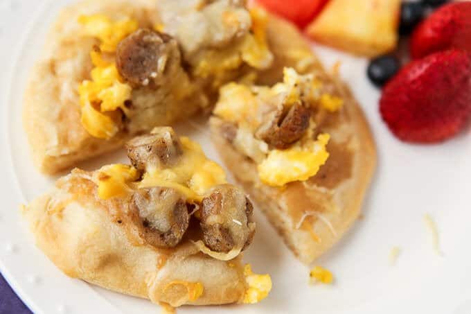 These biscuit and gravy breakfast pizzas are a super easy recipe and a perfect way to combine your favorite breakfast flavors into one recipe! They’d also make one yummy and easy dinner recipe. I’m definitely trying these with some maple syrup drizzled on top! 