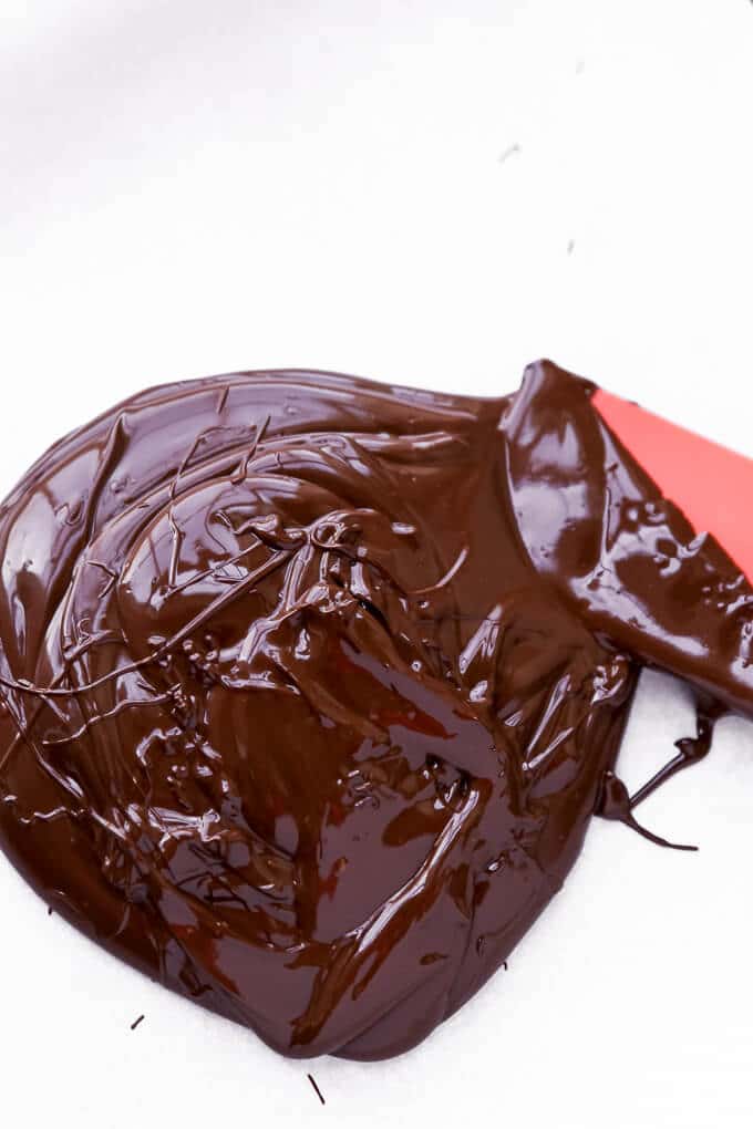 Monster themed chocolate bark recipe, so simple and delicious!