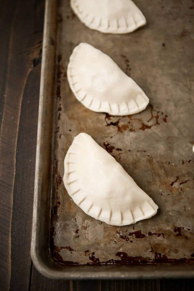 quick and easy ham and cheese empanadas that are perfect for a quick and delicious breakfast!