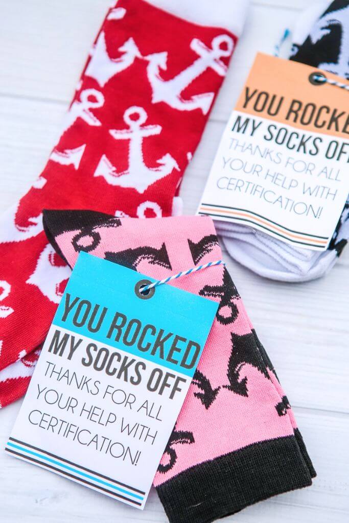 Free printable thank you tags that make the perfect girls camp pillow treat, YCL handout, or even just a fun teacher's gift or gift for someone else you want to thank! 
