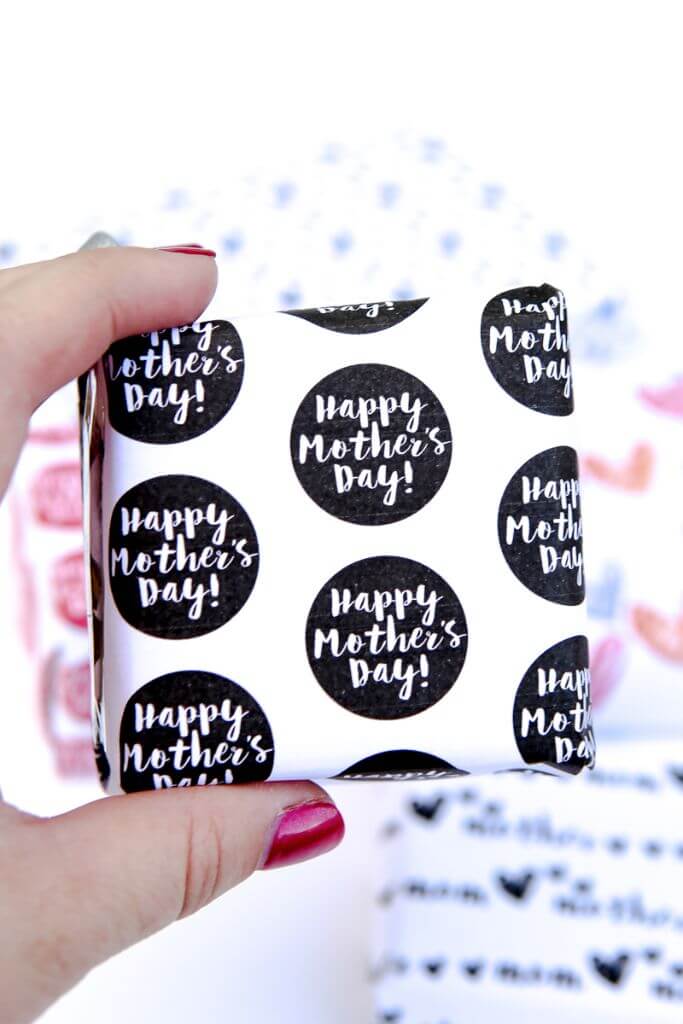 Free Printable Wrapping Paper For Mother s Day Play Party Plan free-printable-wrapping-paper-for-mother-s-day-play-party-plan