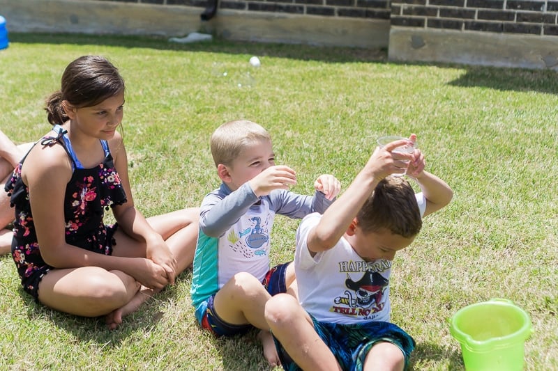29 Best Outdoor Games for Kids and Adults to Play in 2022