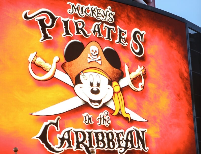 Everything You Need to Know About Pirate Night on Disney Dream - 44
