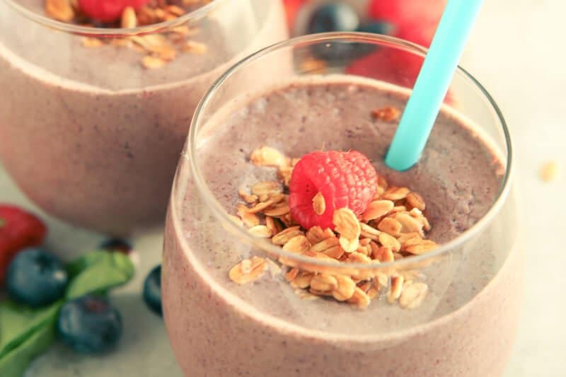 triple-berry-smoothie-featured-1