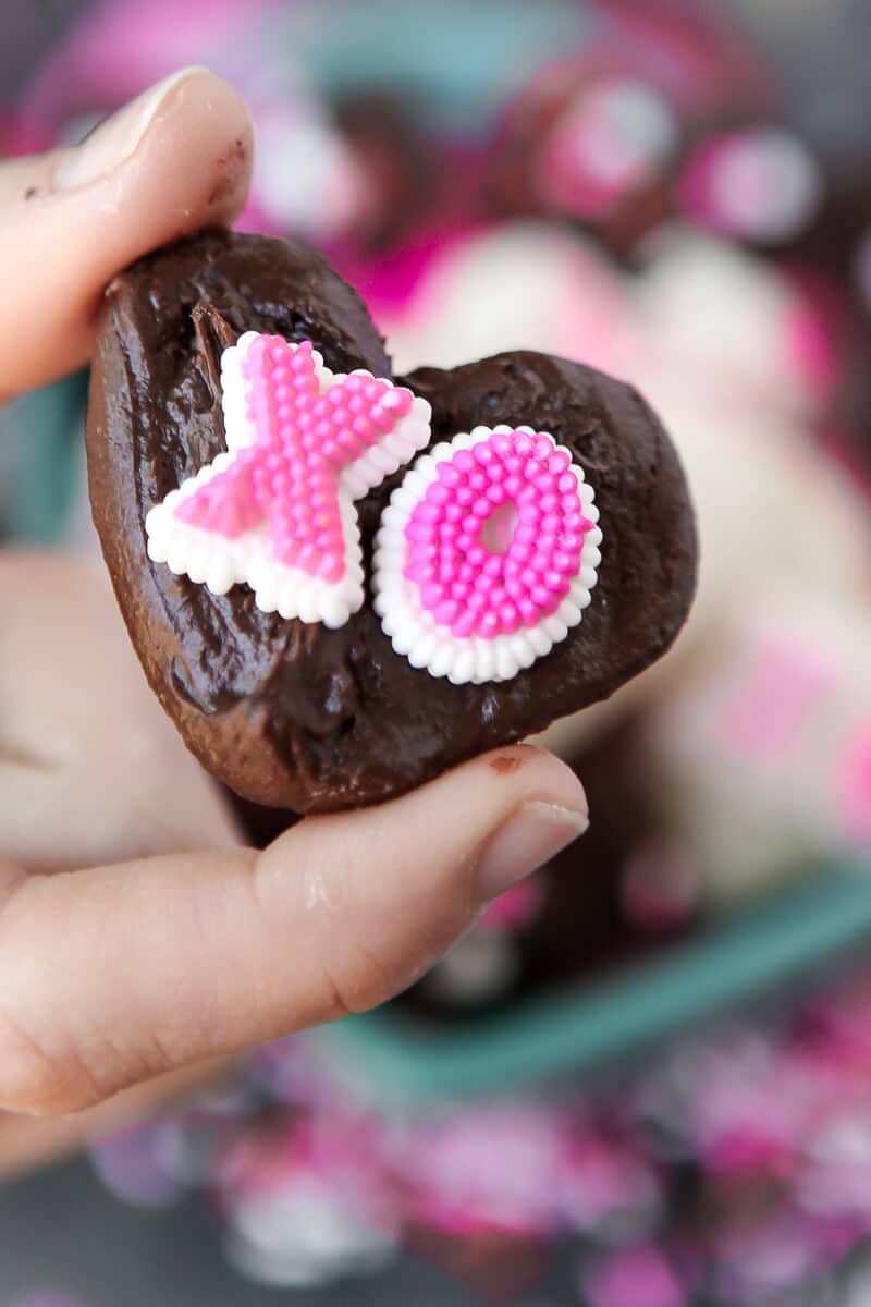 These easy chocolate truffles are homemade, healthy, and the perfect gourmet Valentine’s Day gift. Make the recipe with dark, white, or milk chocolate - it doesn’t matter, it’s still delicious. These look so good!