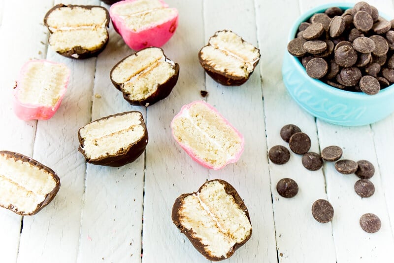 Homemade Moon Pie Recipe   How to Make Moon Pies at Home - 39