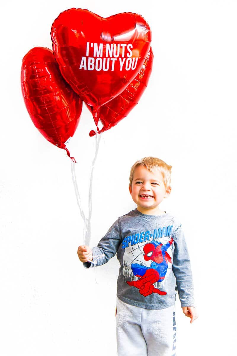 Valentine s Day Gift For Him   Easy DIY Balloon Candy Gram - 89