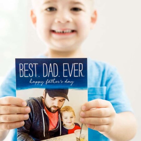 Love all of these awesome personalized Father’s Day Gift ideas you can make with Shutterfly on Shutterfly.com! Definitely some of the cutest homemade gifts for Father’s Day 2017 I’ve ever seen. Definitely ordering the cards and DIY puzzle for my dad!