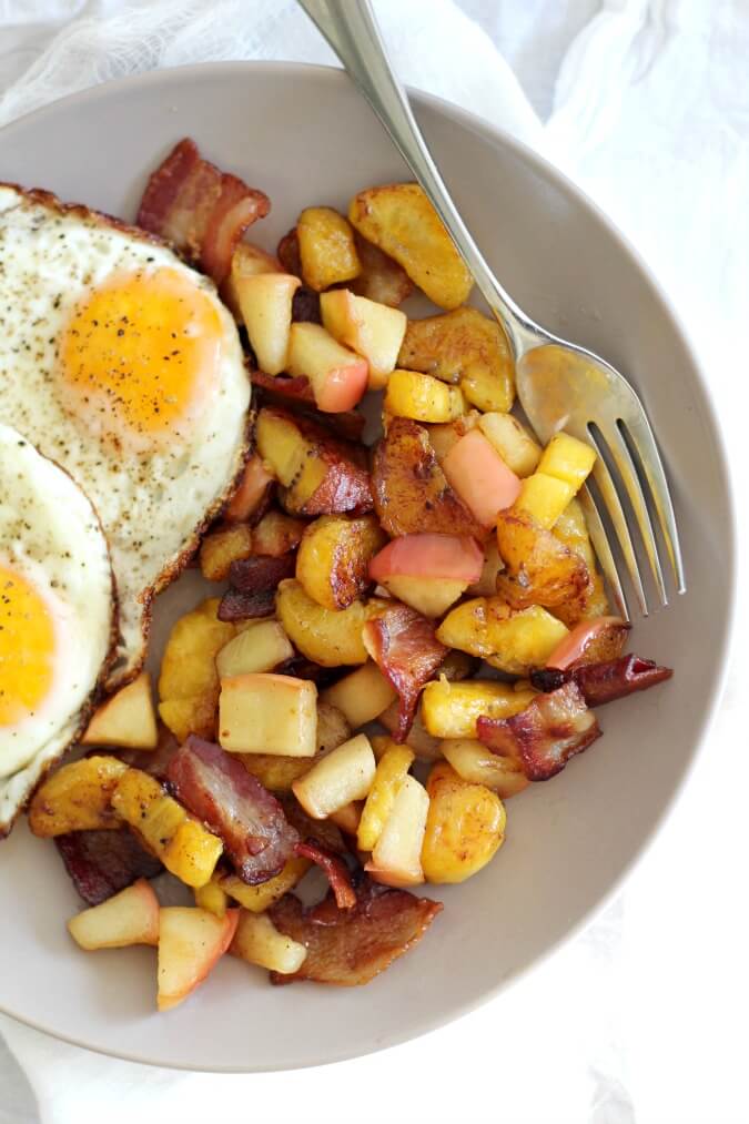 A simple breakfast hash is a great Whole 30 program choice