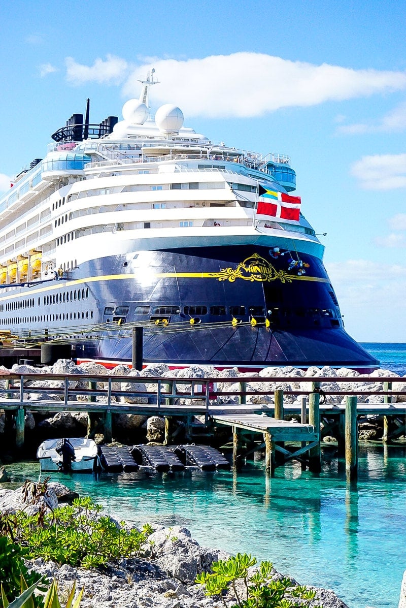 Disney Dream vs Disney Wonder: Which Is Right for Your Family?