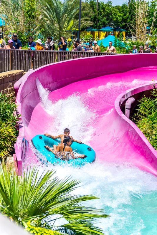 Great raft ride at SeaWorld Aquatica