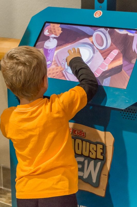 10 Insider Tips for Visiting Great Wolf Lodge Texas - 6