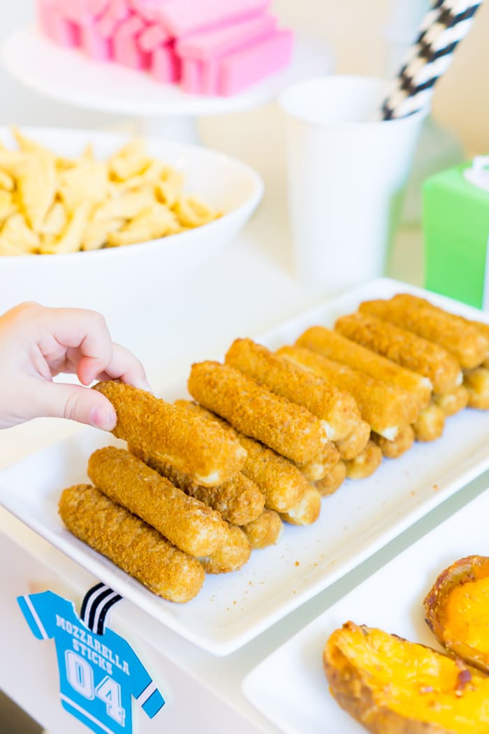 Keep kids fed with game day party snacks