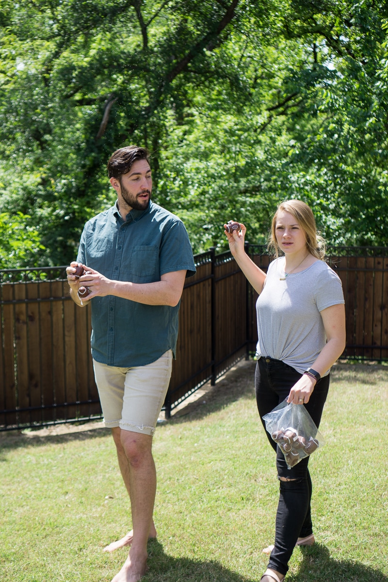 Playing fun outdoor games games like Balloon Down