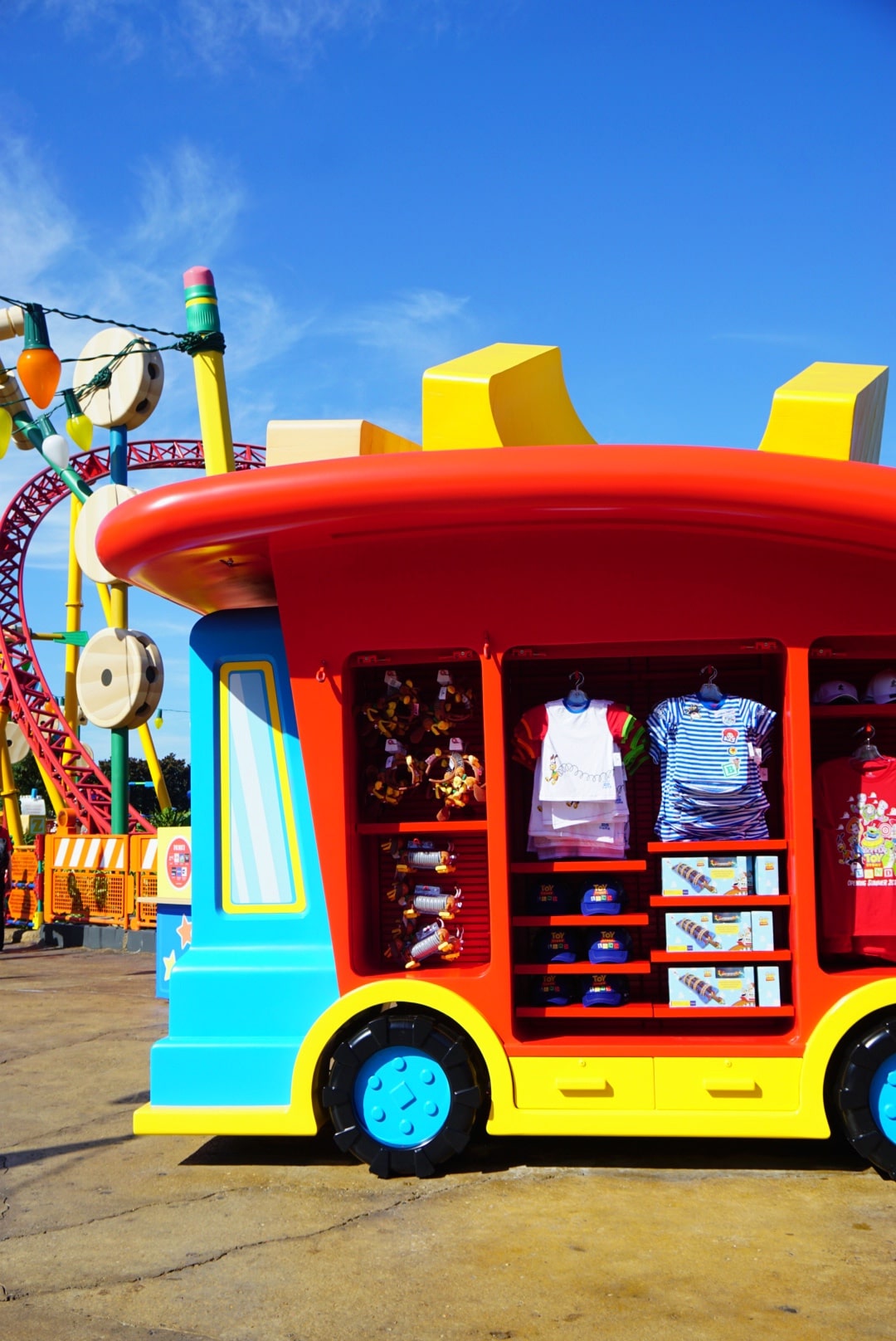 Merchandise cart in Toy Story Land Orlando