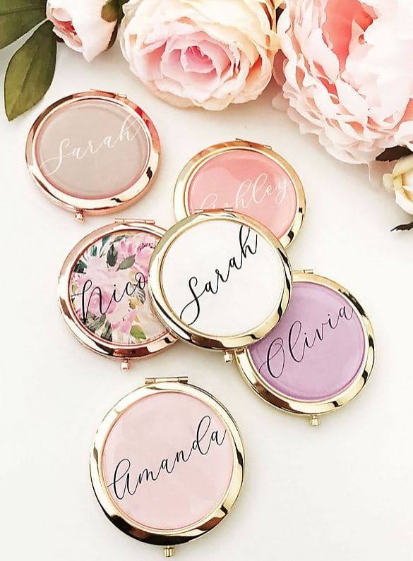 Compact mirrors make unique bridesmaid gifts