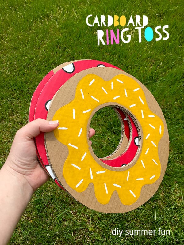 Donut party ring toss game