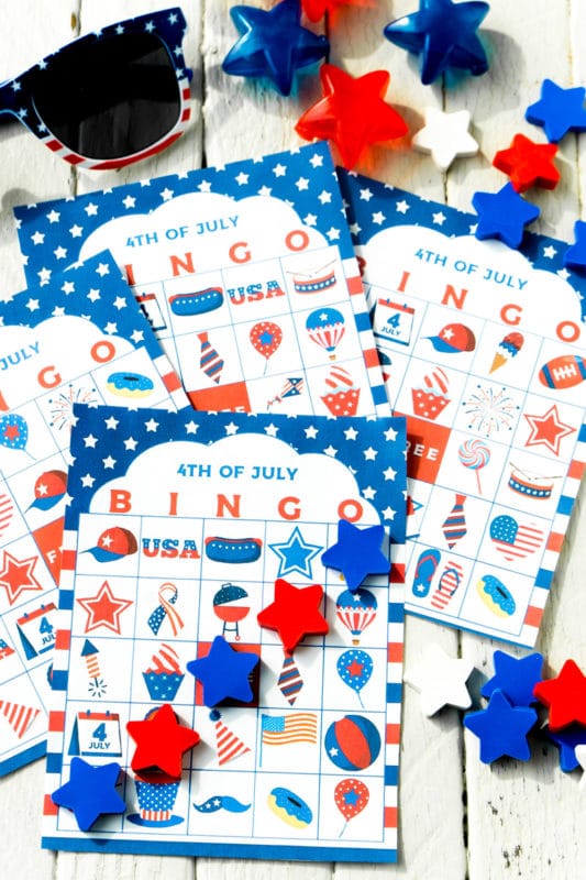 4th of July bingo cards with markers