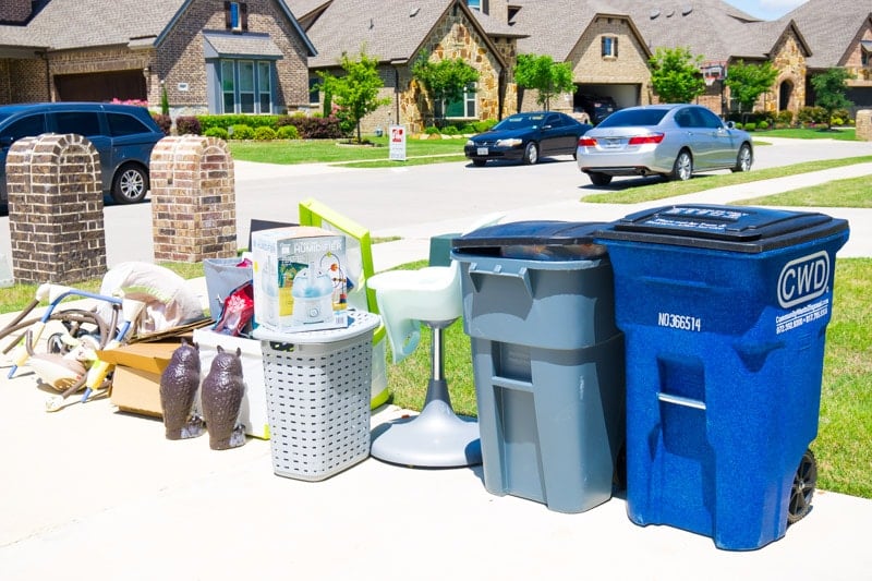 Trash to be picked up on moving day