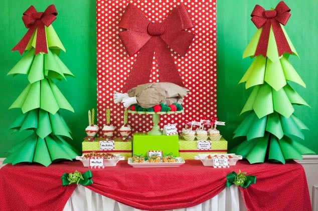 Kids Christmas Crafts  Christmas party activities, School christmas party,  Kids christmas party