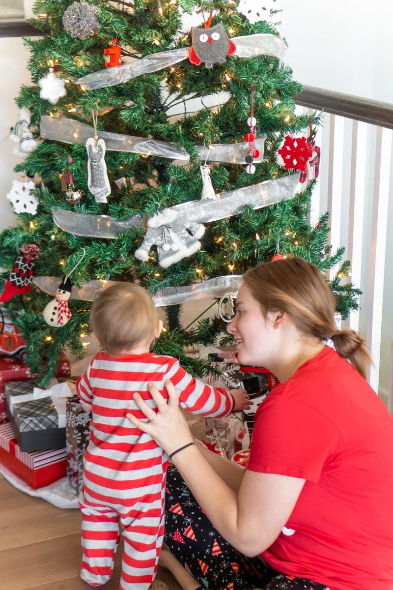Easy Christmas Party Ideas to Amp Up Your Festivities - 99