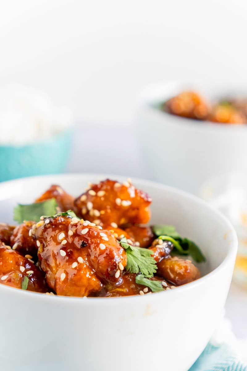 bowl of easy orange chicken