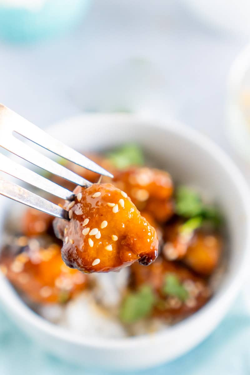 A close up view of an easy orange chicken recipe
