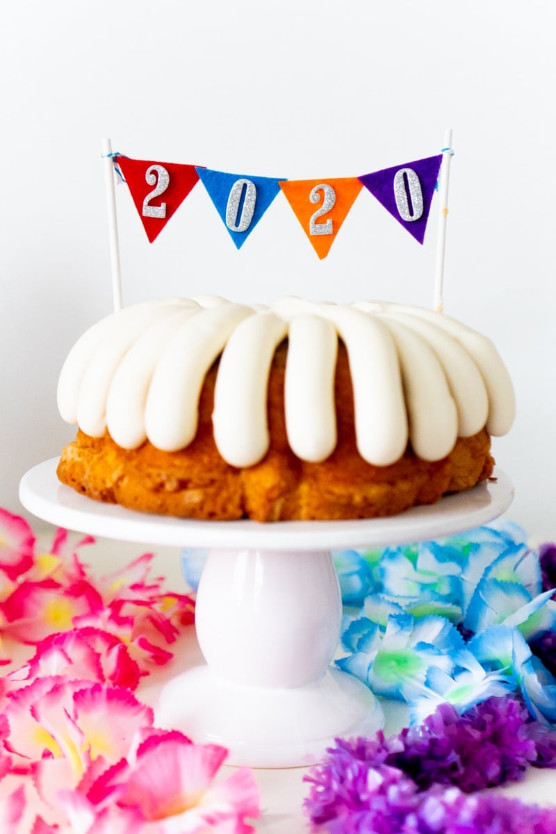 Bundt cakes make great ring in the new year party ideas