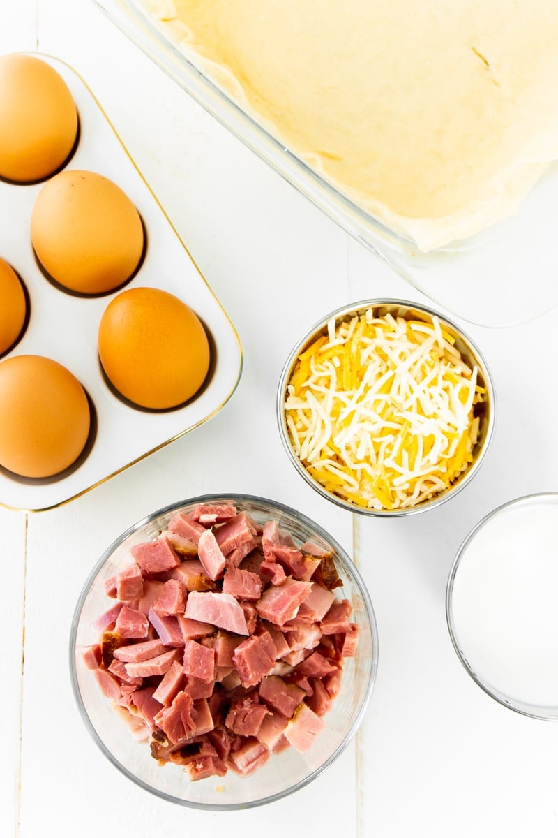 Ingredients for a ham and cheese breakfast casserole