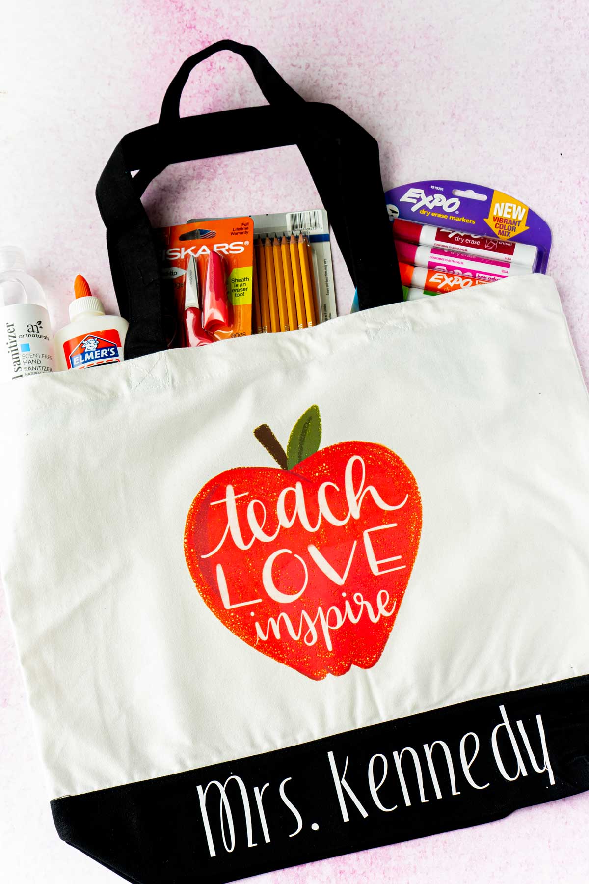 Personalize Back to School Supplies with Cricut Joy