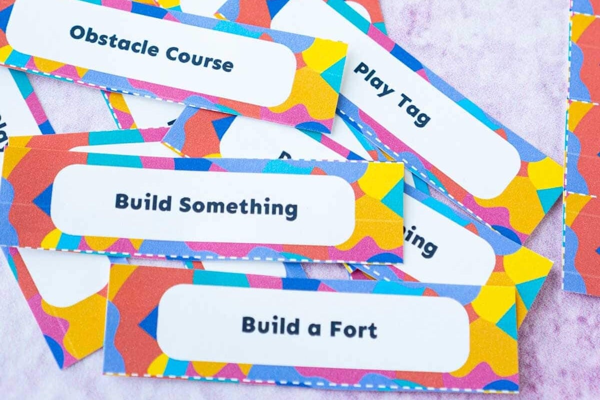 DIY Boredom Busters Jar {Free Printable Kids Activities} - Play Party Plan
