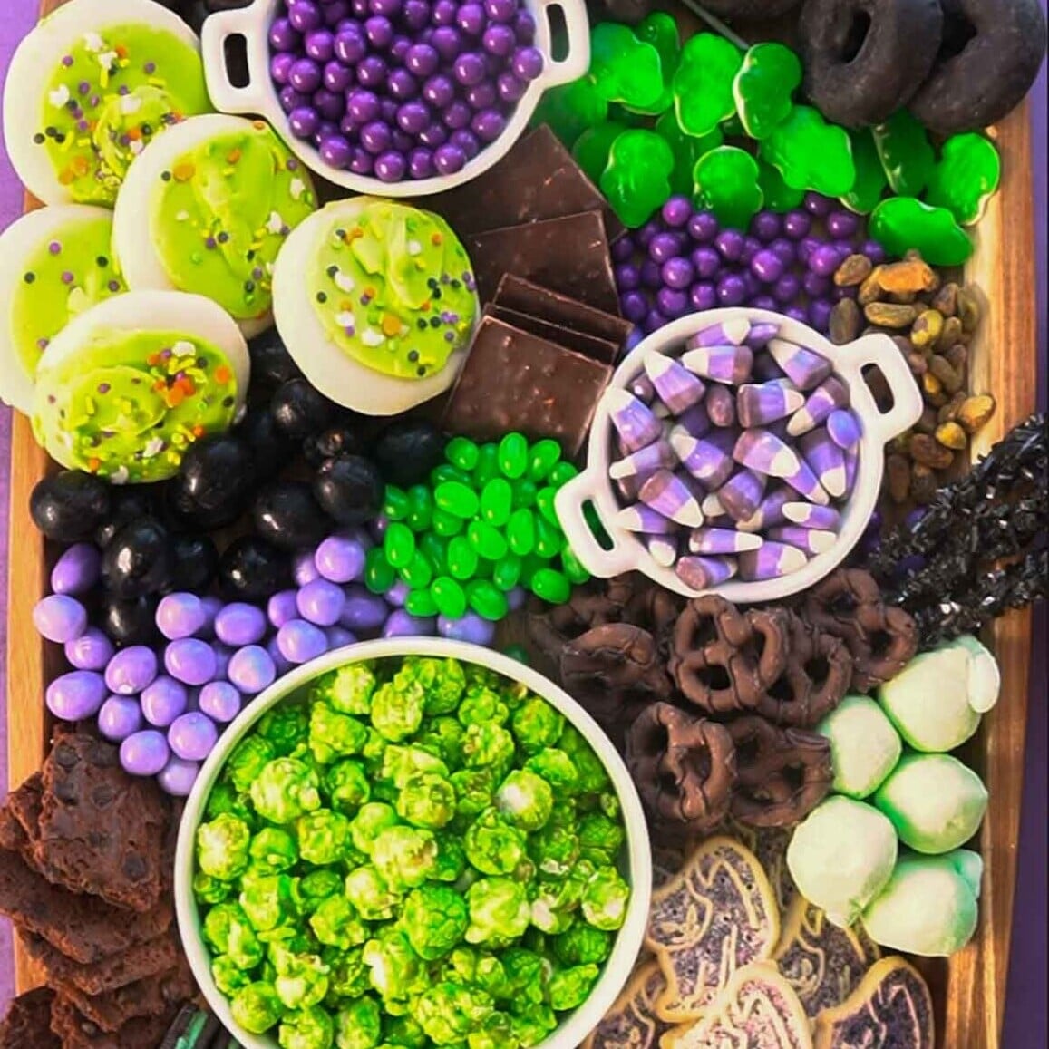 Easy Halloween Dessert Board - Play Party Plan
