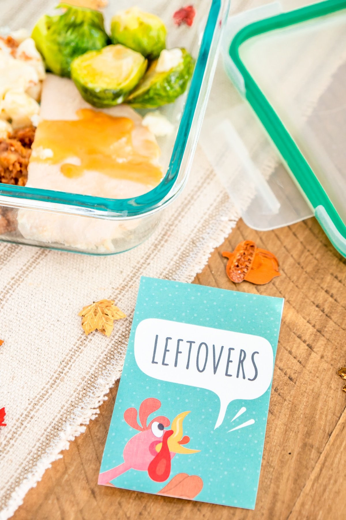 Thanksgiving Leftovers gift tag with a plastic storage container