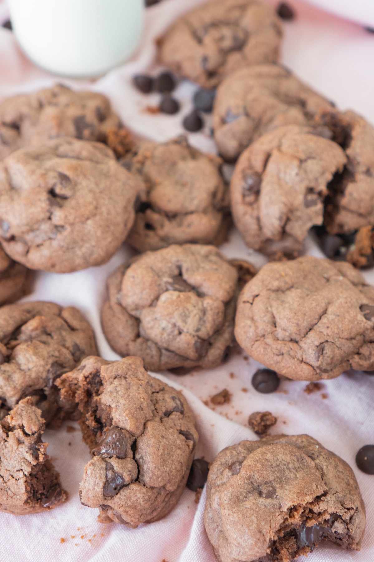 piles of chocolate chip pudding cookies